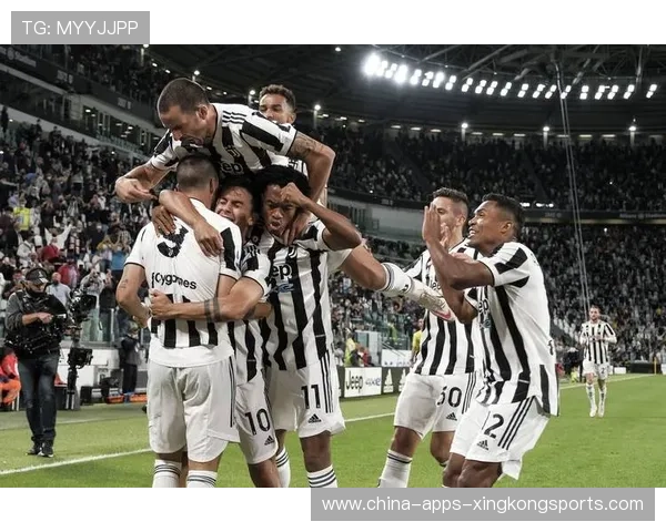 皇马防线联动更顺畅,新阵容磨合见效 皇马防线联动更顺畅,新阵容磨合见效